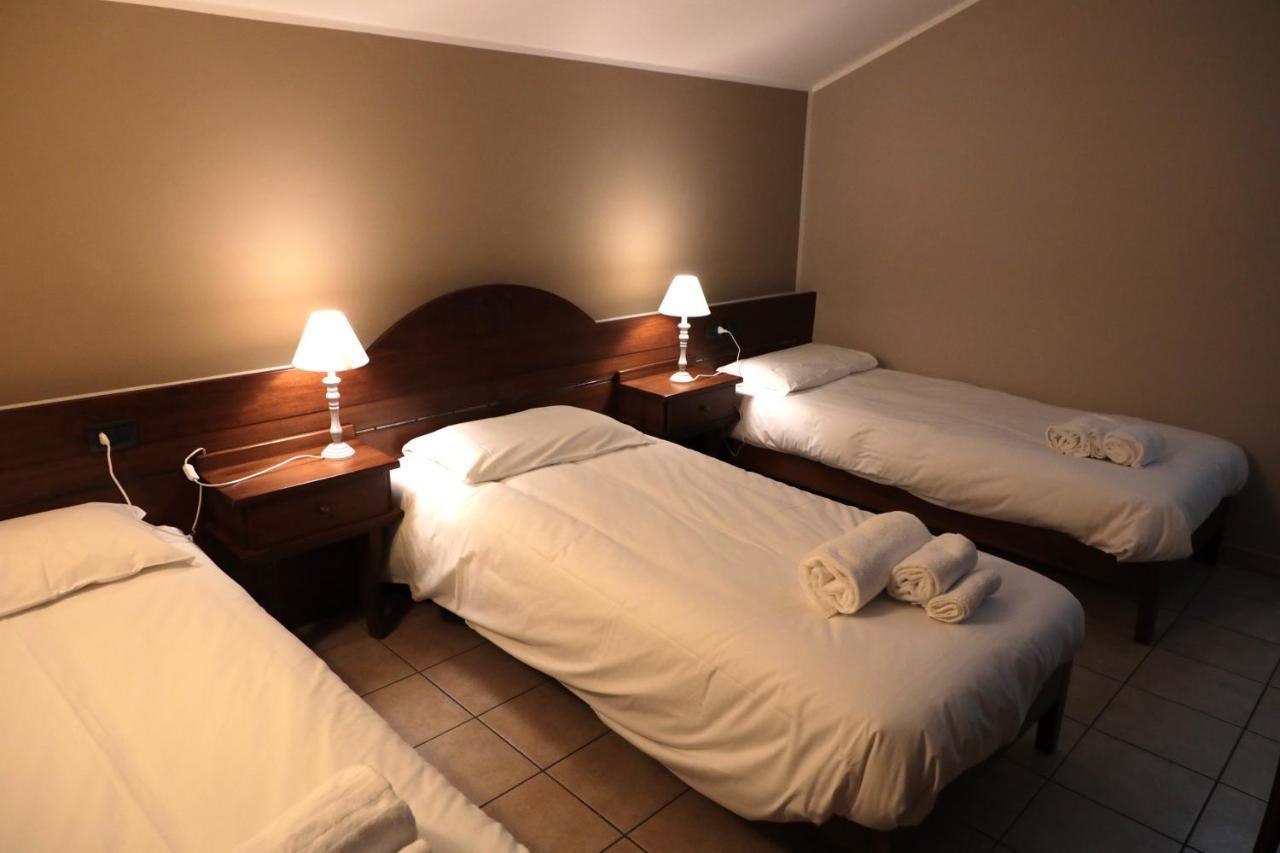 Hotel Ristorante Chateau Aymavilles Bagian luar foto