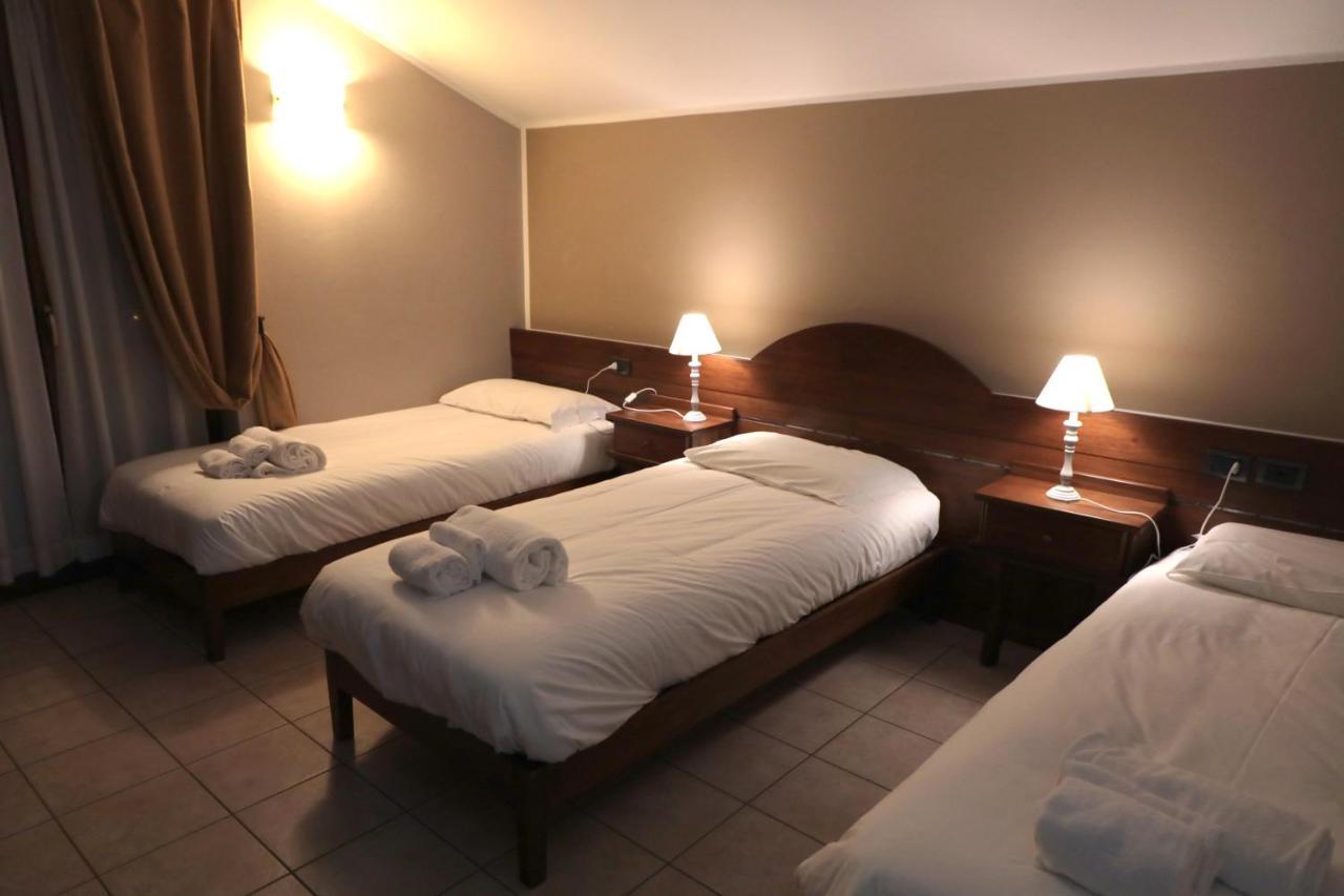 Hotel Ristorante Chateau Aymavilles Bagian luar foto